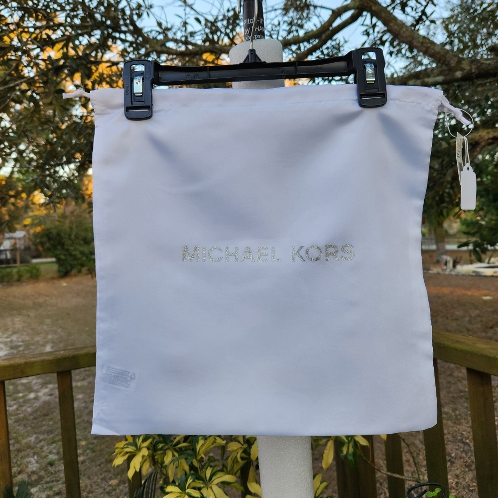 Michael Kors Small Drawstring Dust Bag 13" × 13" NWT - Picture 3 of 7